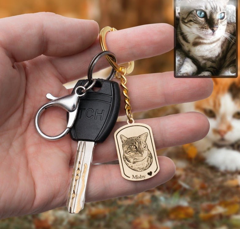 Silhouette cat medallion key ring